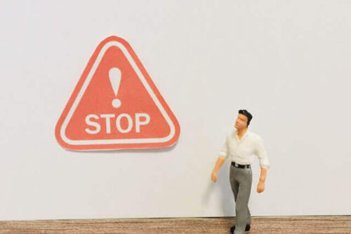 STOP