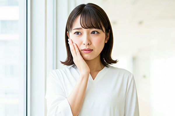 {鏗
